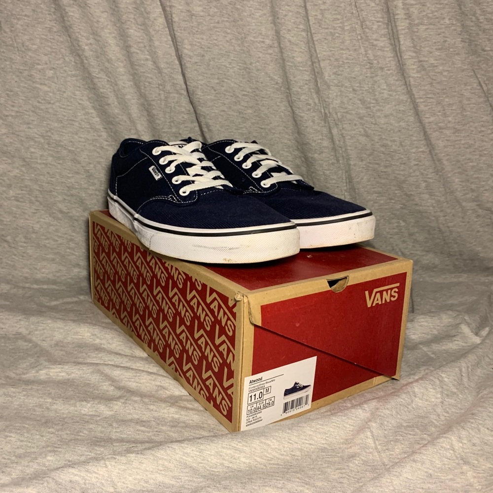 Size 11 - Vans Atwood Dress Blues